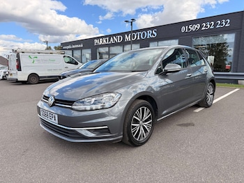 Used Volkswagen Golf 2018 for sale - 76237433: Photo