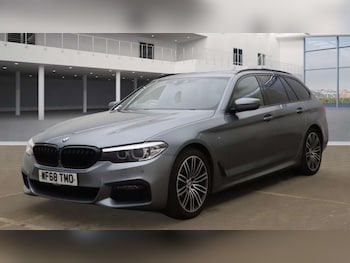 Used BMW 5 Series 2018 for sale - 76073751: Photo