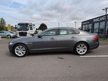 Used Jaguar XF 2018 for sale - 75725909: Photo