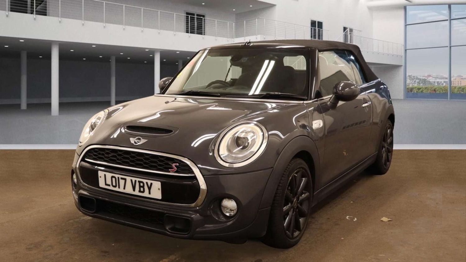 Used MINI Convertible 2017 for sale - 76223021: Photo 3