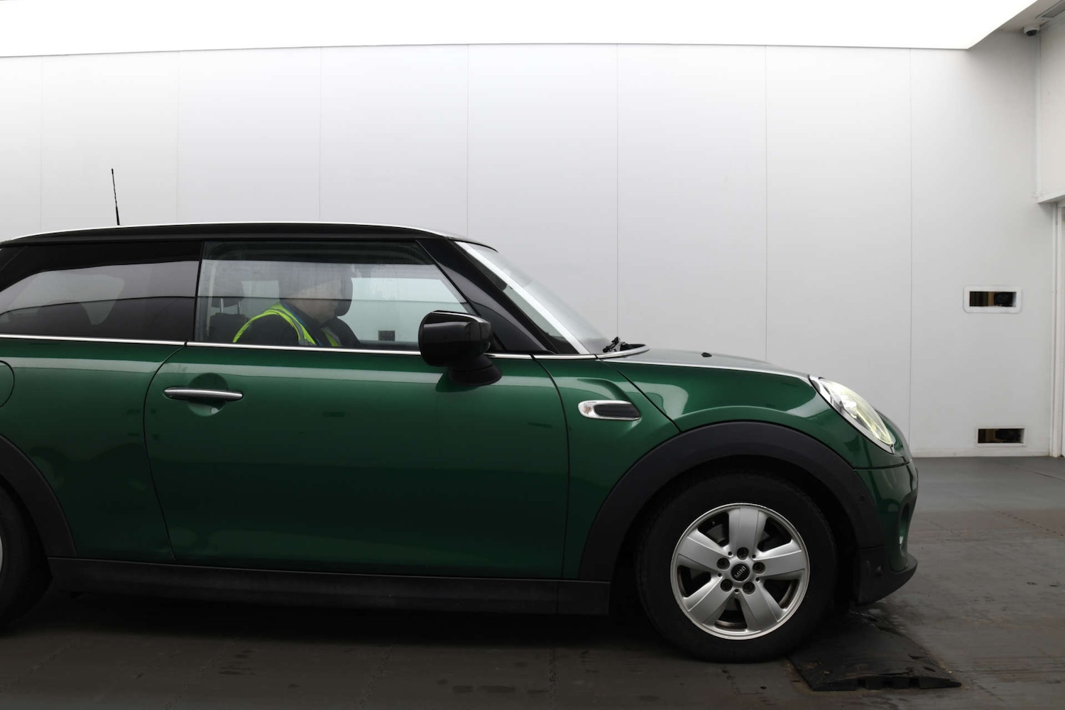 Used MINI Hatch 2019 for sale - 77470125: Photo 23