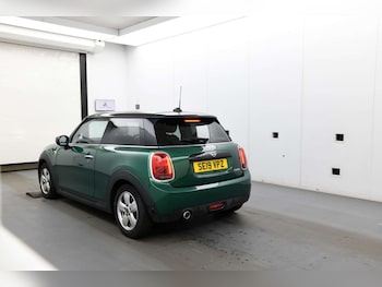 Used MINI Hatch 2019 for sale - 77470125: Photo