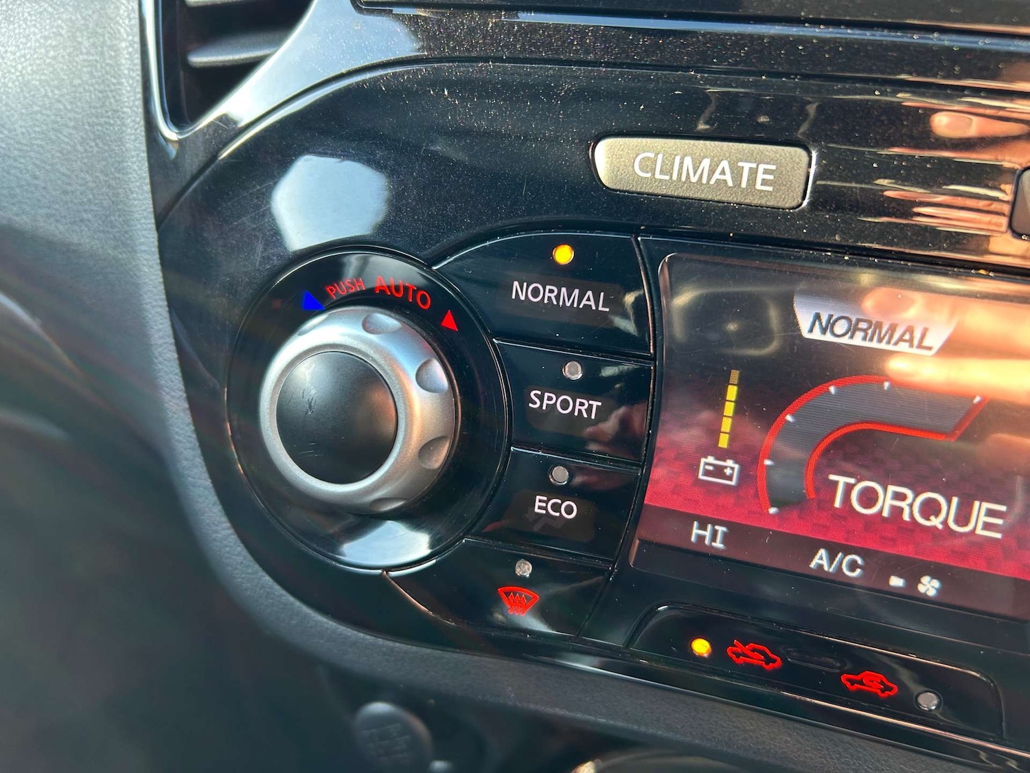 Used Nissan Juke 2017 for sale - 76724020: Photo 48