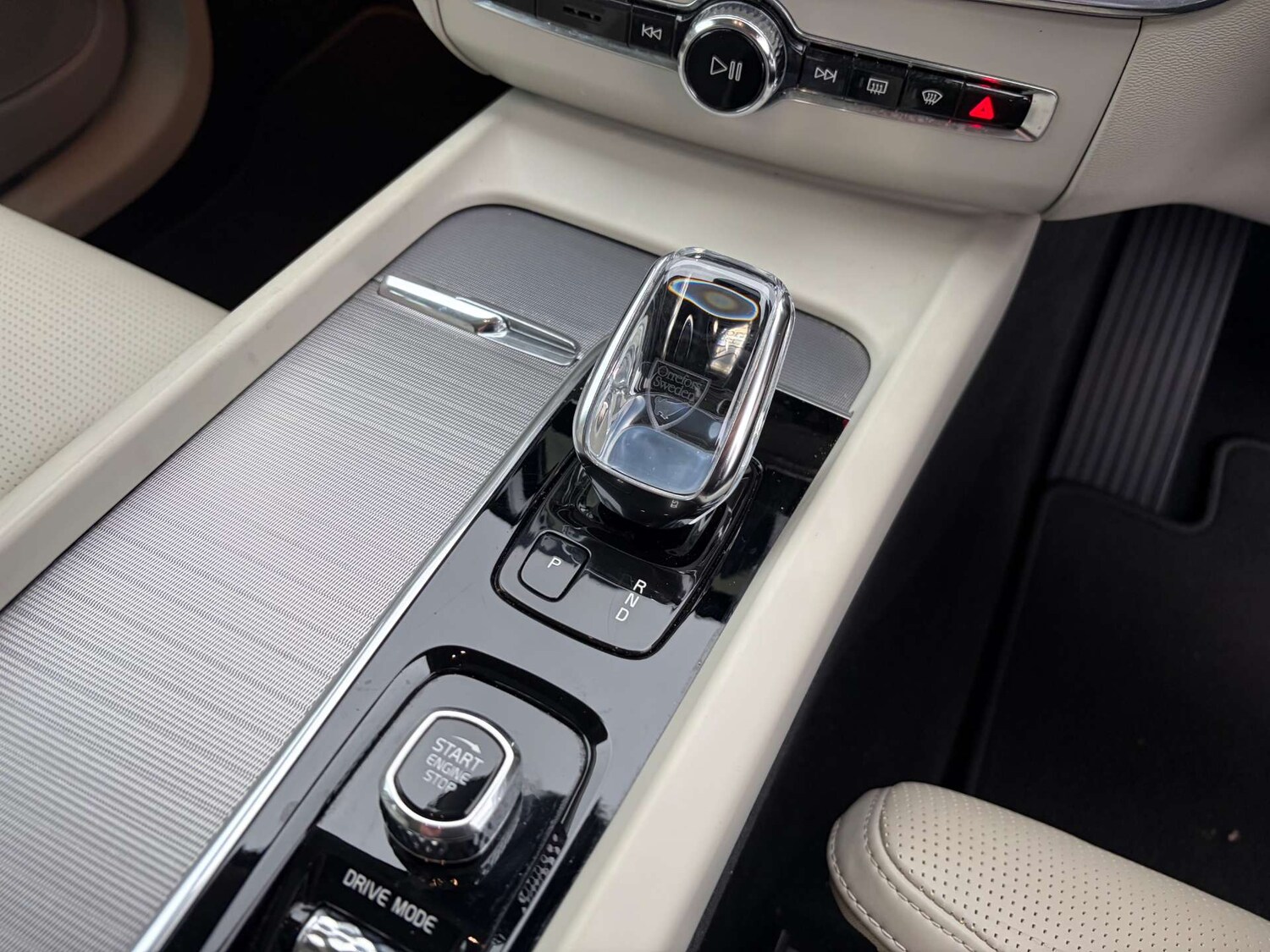 Used Volvo XC60 2020 for sale - 77157201: Photo 55