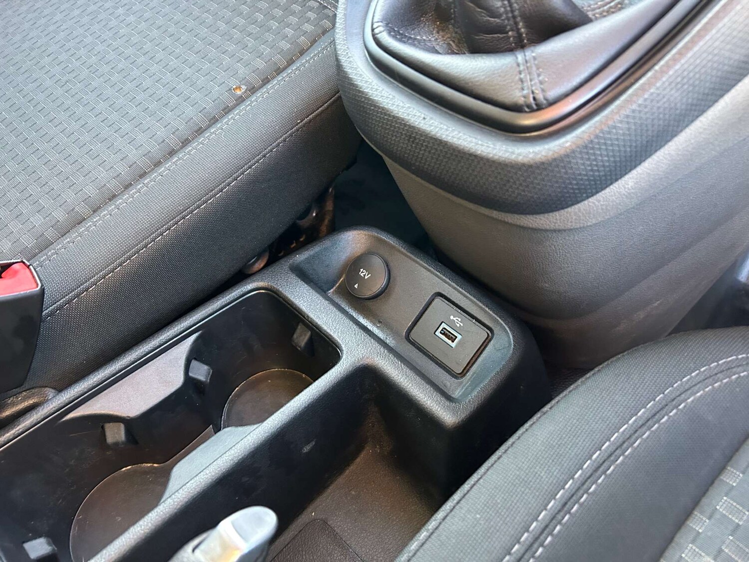 Used Ford Transit Connect 2020 for sale - 77813654: Photo 41