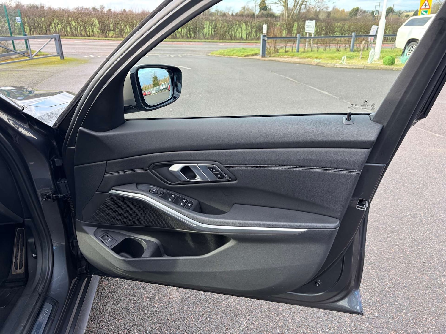 Used BMW 3 Series 2021 for sale - 77262749: Photo 37