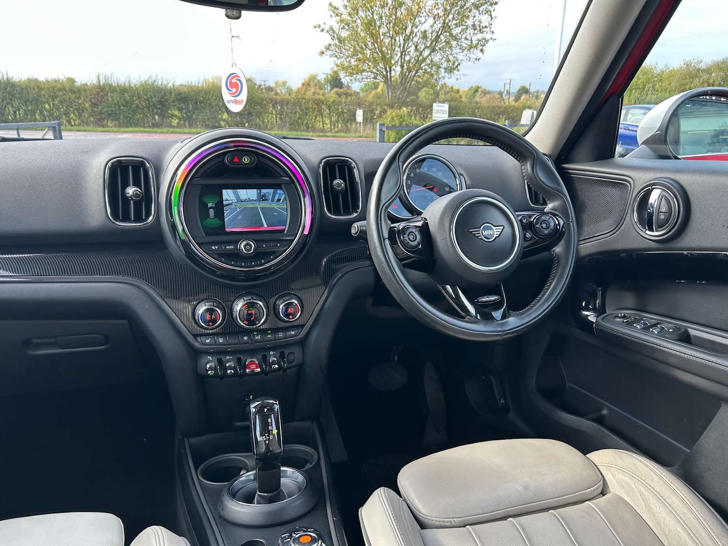 Used MINI Countryman 2019 for sale - 76020183: Photo 2