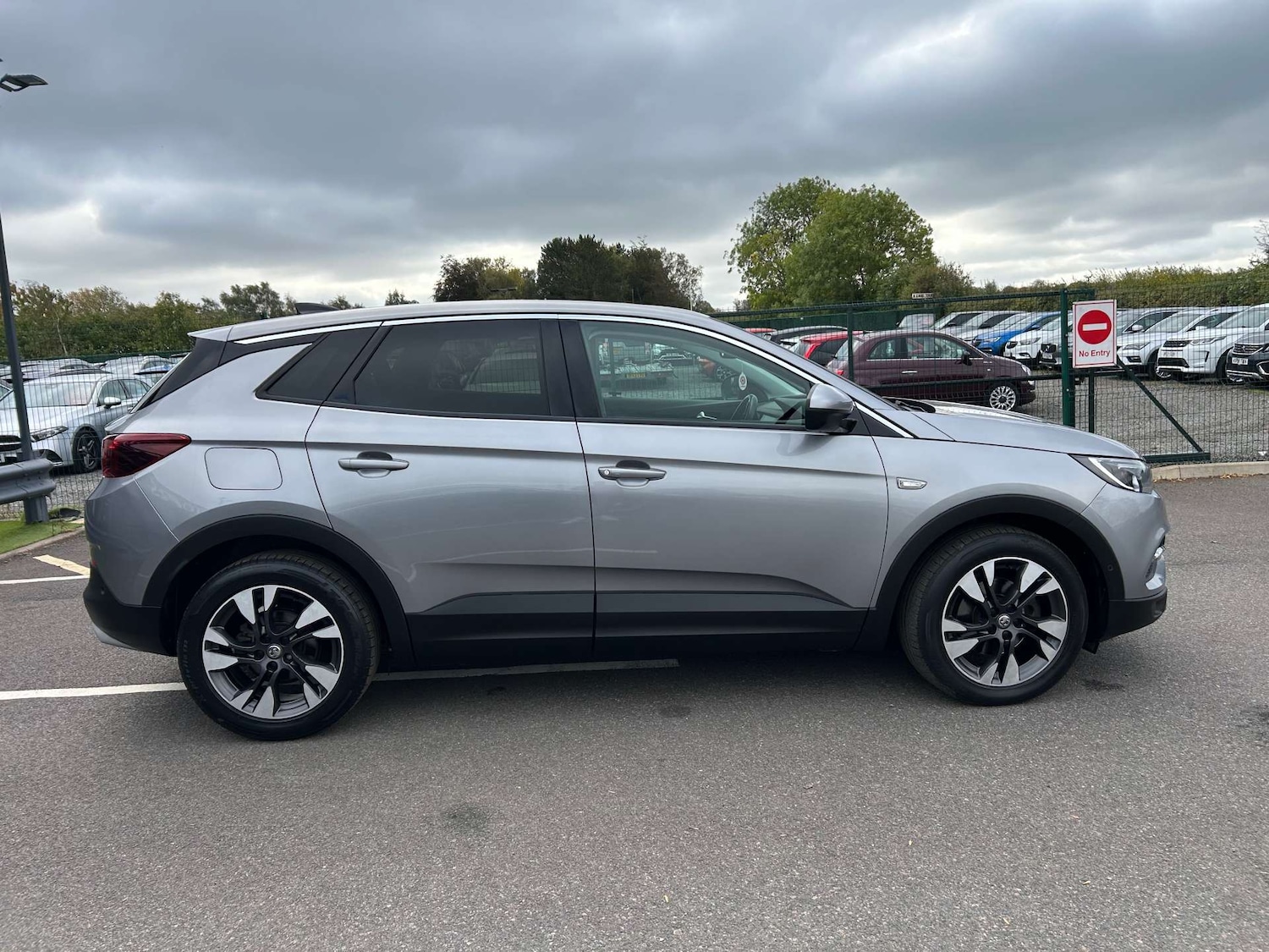 Used Vauxhall Grandland X 2018 for sale - 77118015: Photo 9