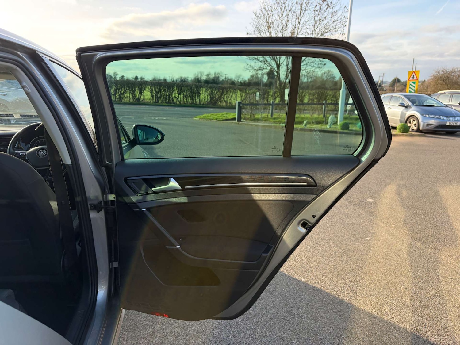 Used Volkswagen Golf 2018 for sale - 77394914: Photo 27