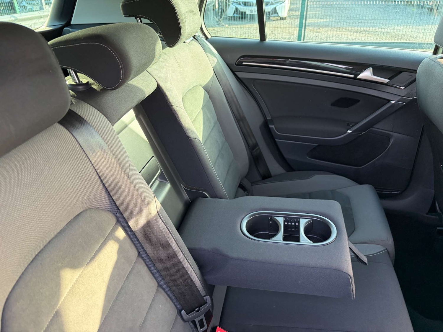 Used Volkswagen Golf 2018 for sale - 77394914: Photo 32