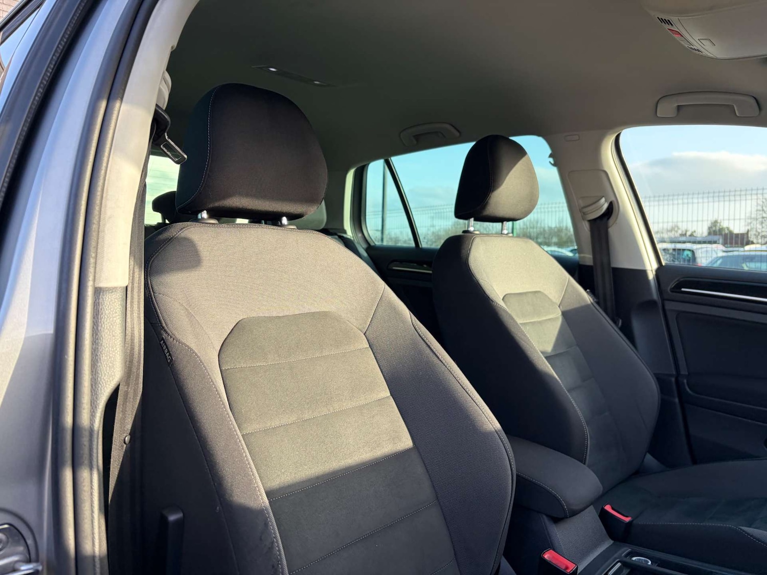 Used Volkswagen Golf 2018 for sale - 77394914: Photo 38