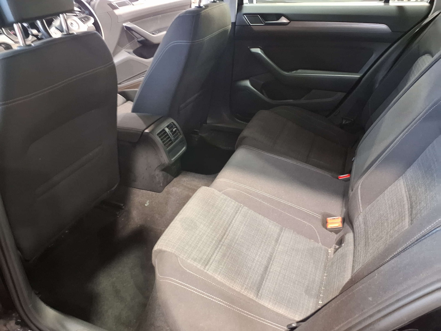 Used Volkswagen Passat 2019 for sale - 76020189: Photo 14