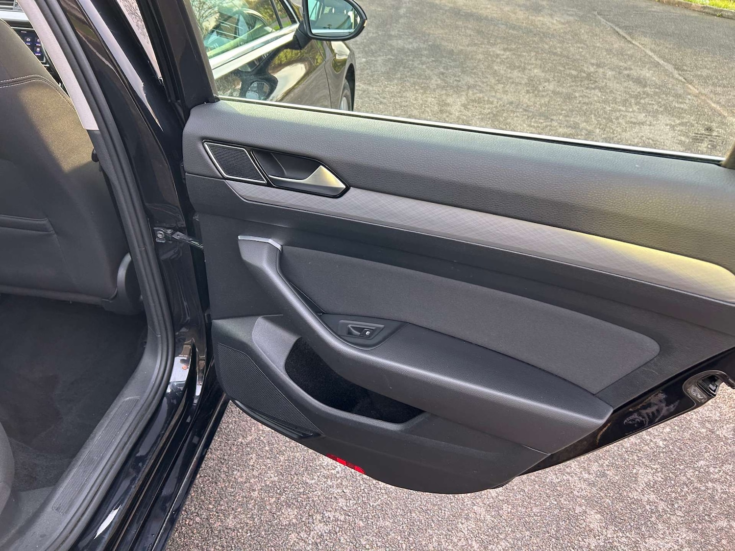 Used Volkswagen Passat 2019 for sale - 76020189: Photo 37