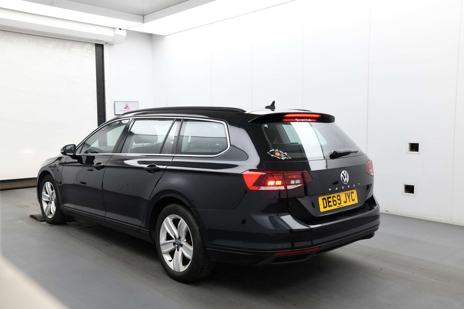 Used Volkswagen Passat 2019 for sale - 76020189: Photo 4