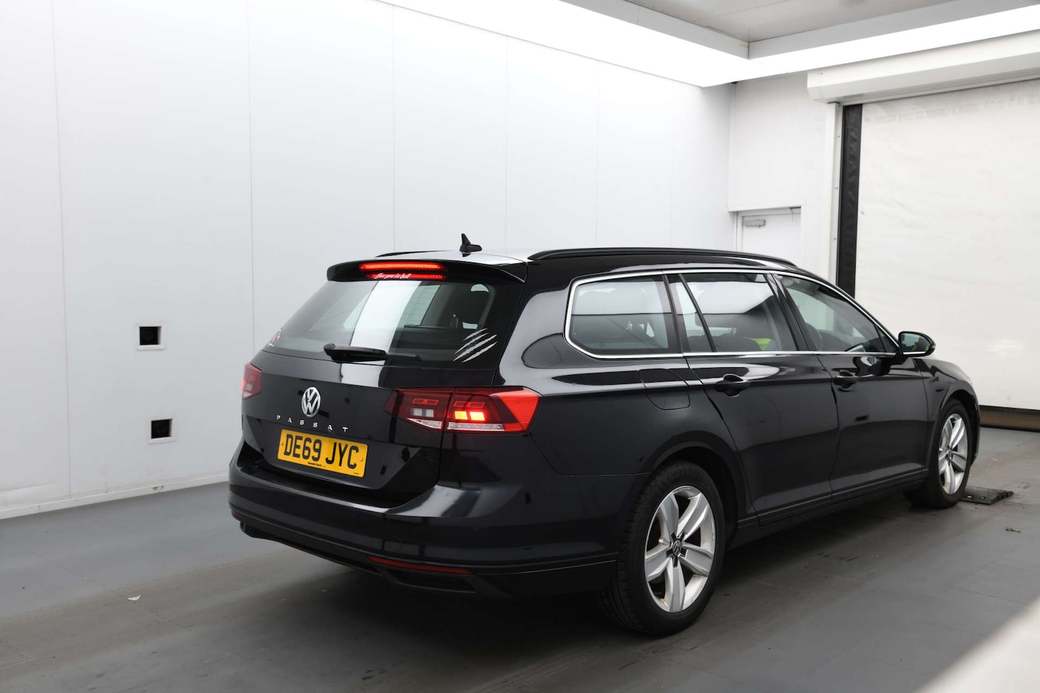 Used Volkswagen Passat 2019 for sale - 76020189: Photo 5