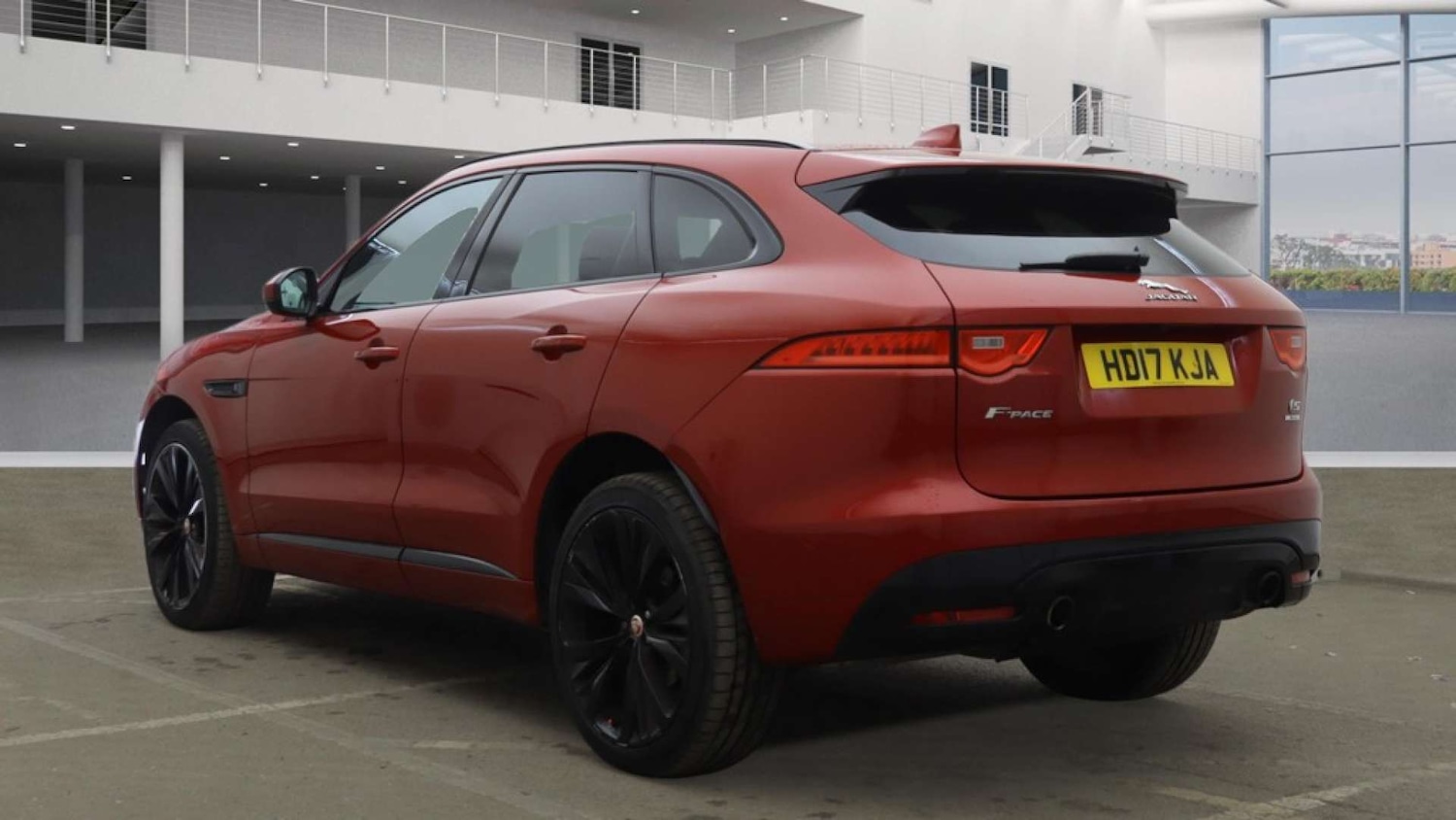 Used Jaguar F-Pace 2017 for sale - 78063284: Photo 4