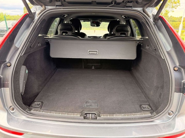 Used Volvo XC60 2018 for sale - 75725902: Photo 19