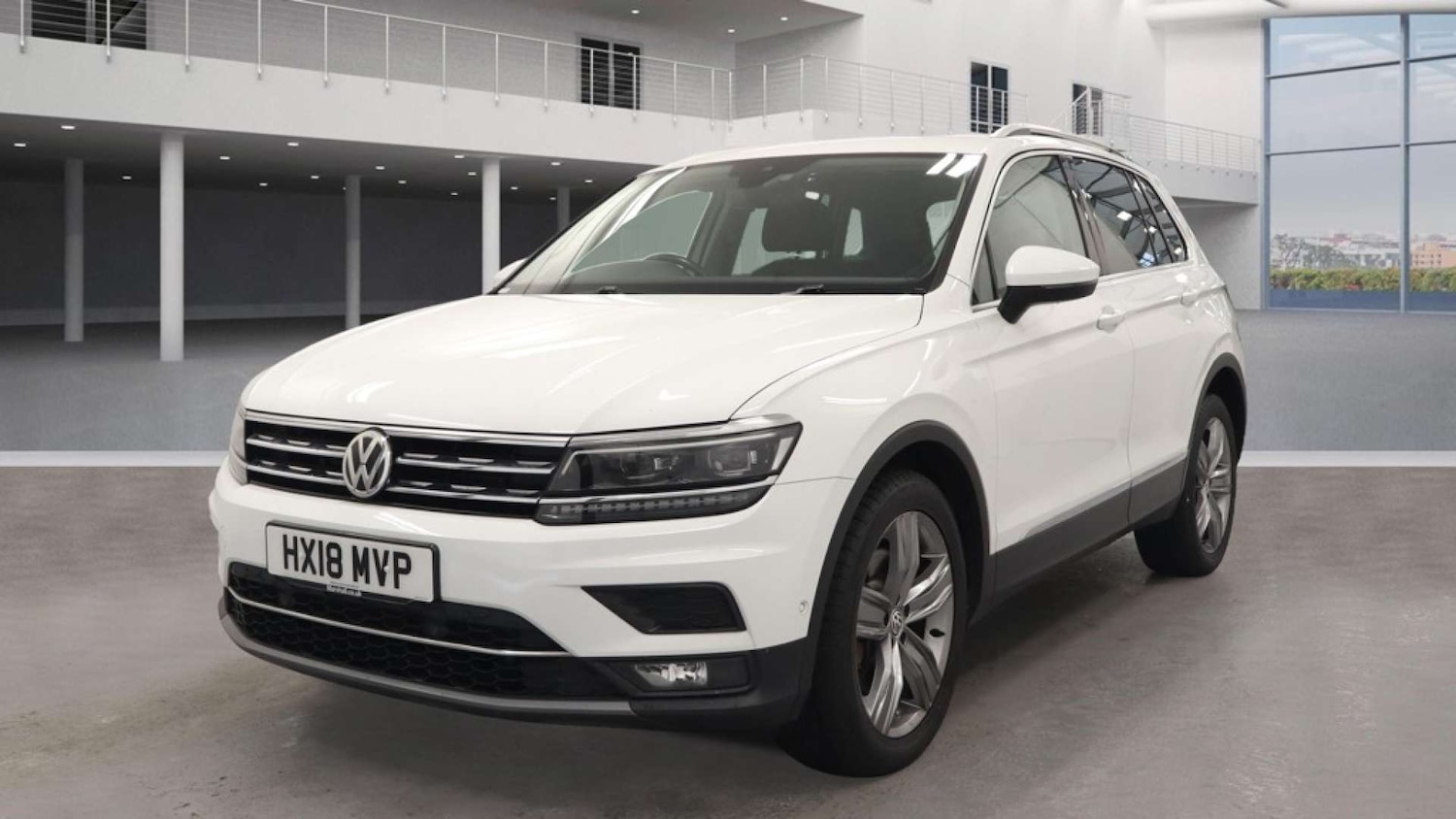 Used Volkswagen Tiguan 2018 for sale - 77383440: Photo 3