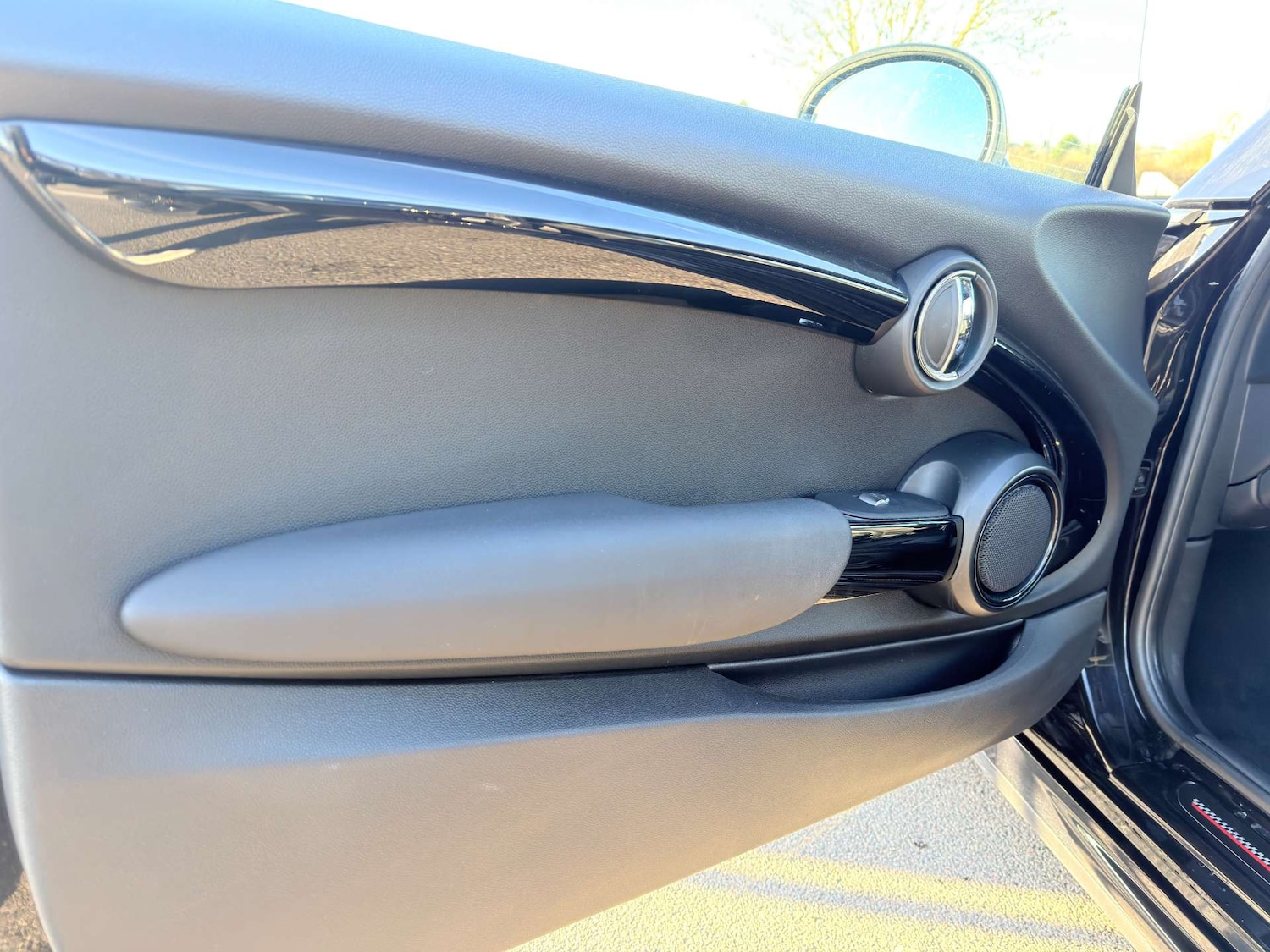 Used MINI Hatch 2019 for sale - 76500620: Photo 23