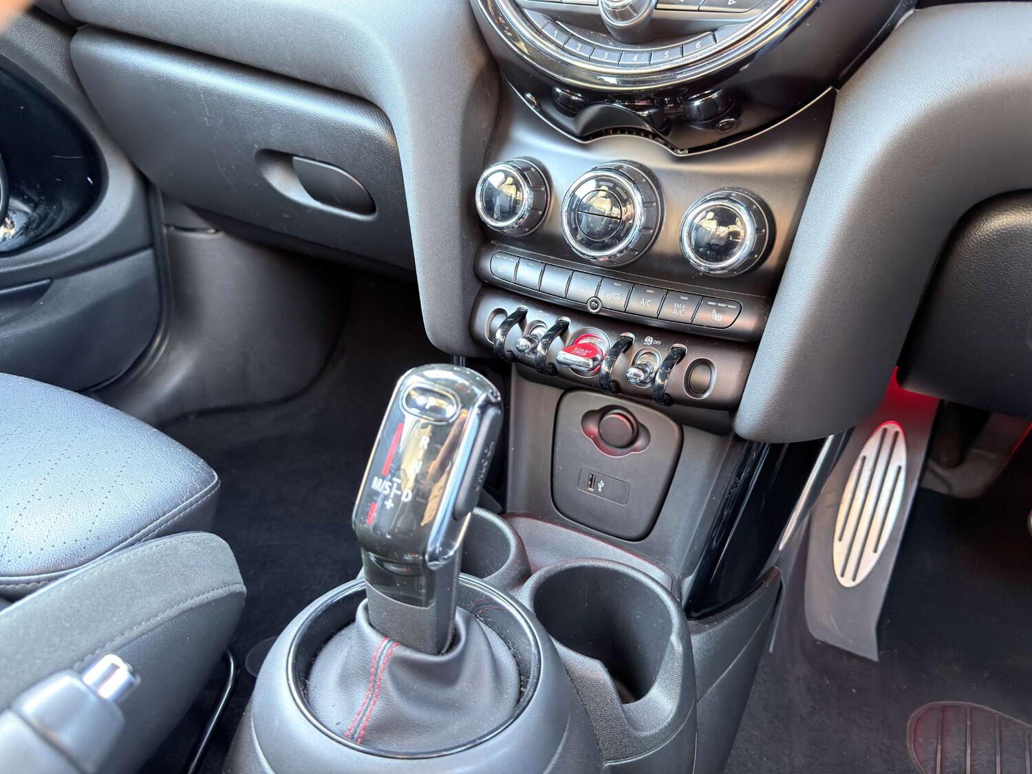 Used MINI Hatch 2019 for sale - 76500620: Photo 38