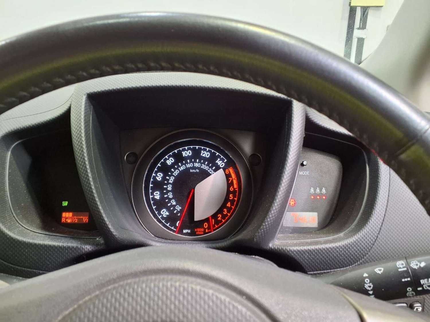 Used Toyota Urbancruiser 2012 for sale - 76597627: Photo 11