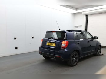 Used Toyota Urbancruiser 2012 for sale - 76597627: Photo