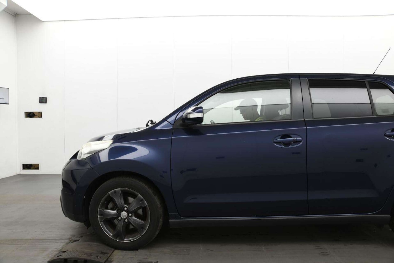 Used Toyota Urbancruiser 2012 for sale - 76597627: Photo 5