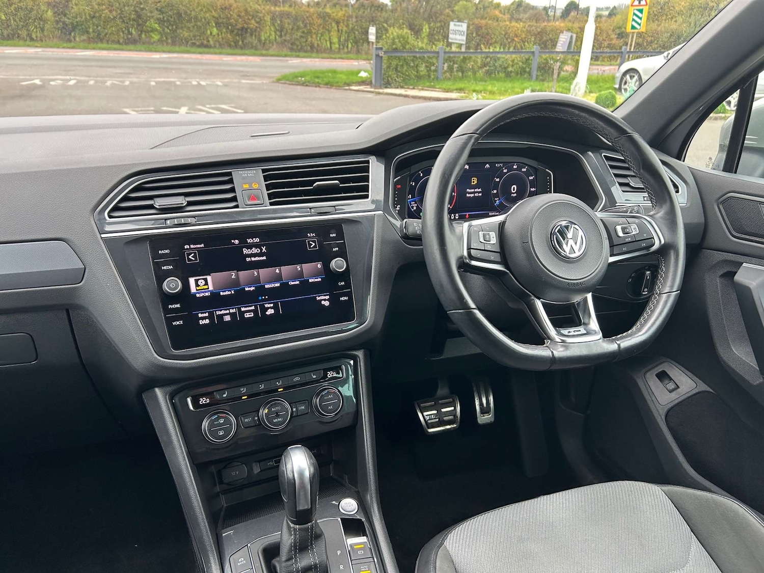 Used Volkswagen Tiguan 2020 for sale - 76601457: Photo 2