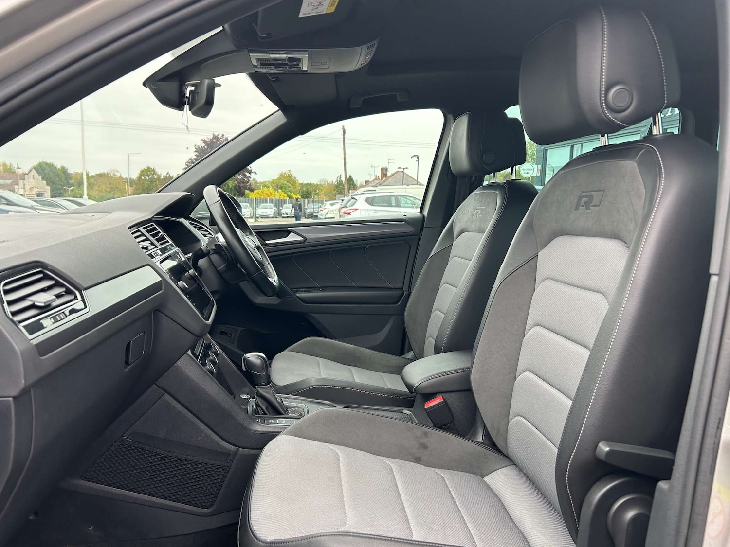 Used Volkswagen Tiguan 2020 for sale - 76601457: Photo 30