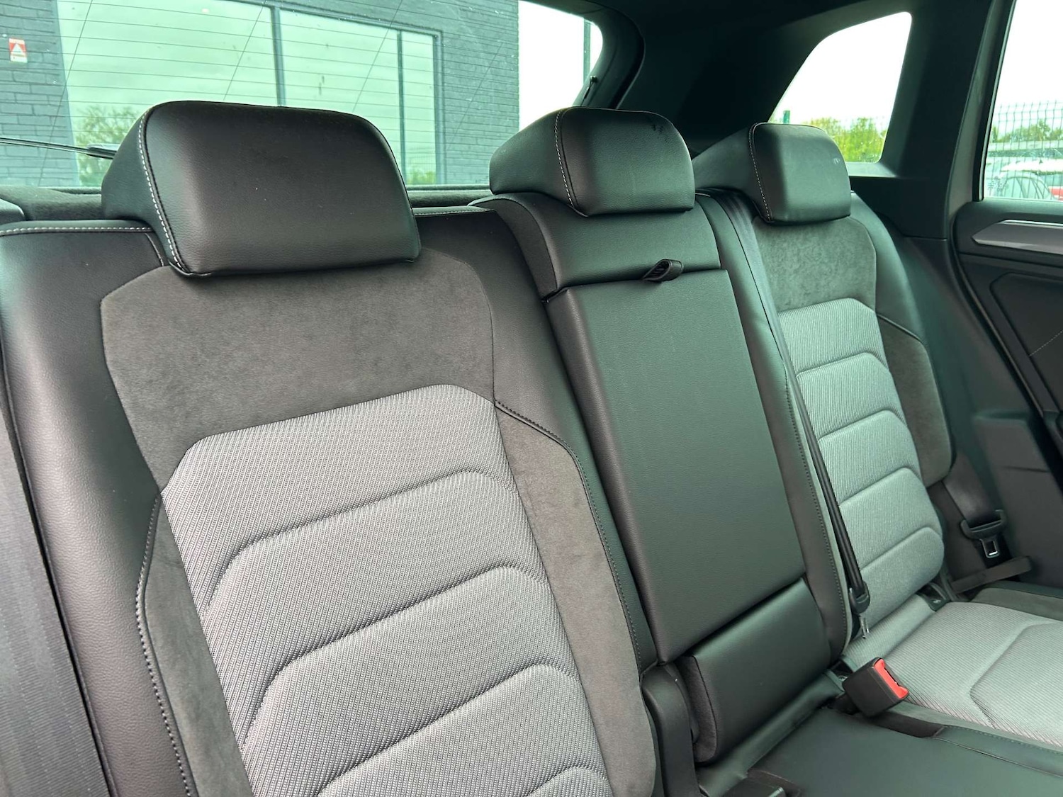 Used Volkswagen Tiguan 2020 for sale - 76601457: Photo 42