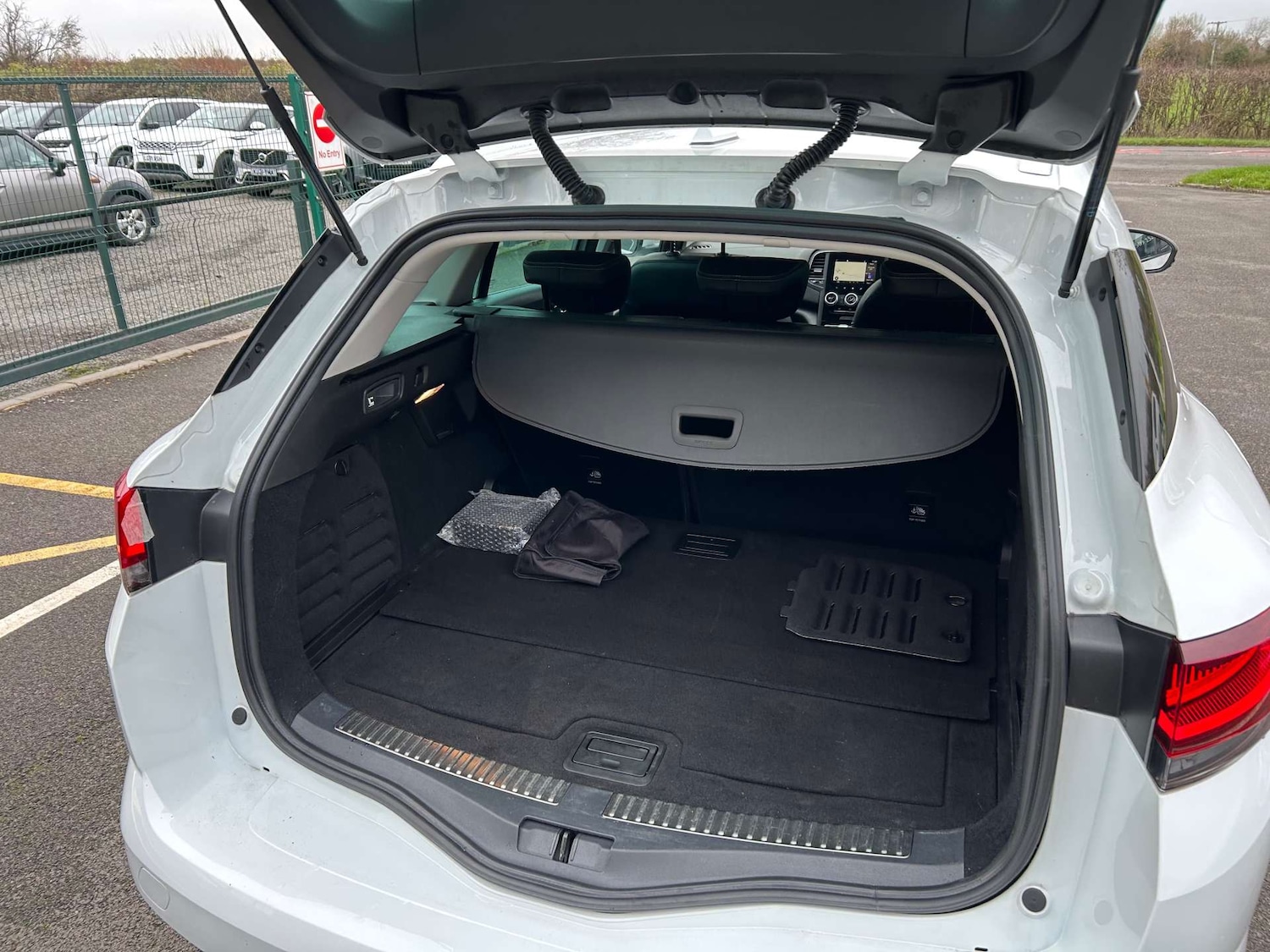 Used Renault Megane 2021 for sale - 76500626: Photo 22