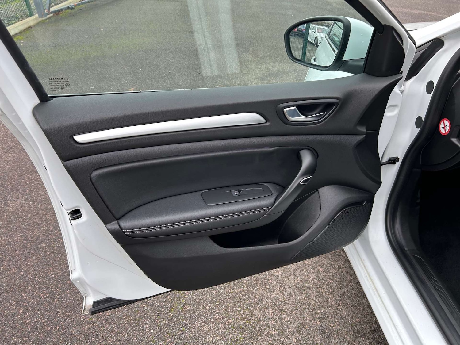 Used Renault Megane 2021 for sale - 76500626: Photo 46