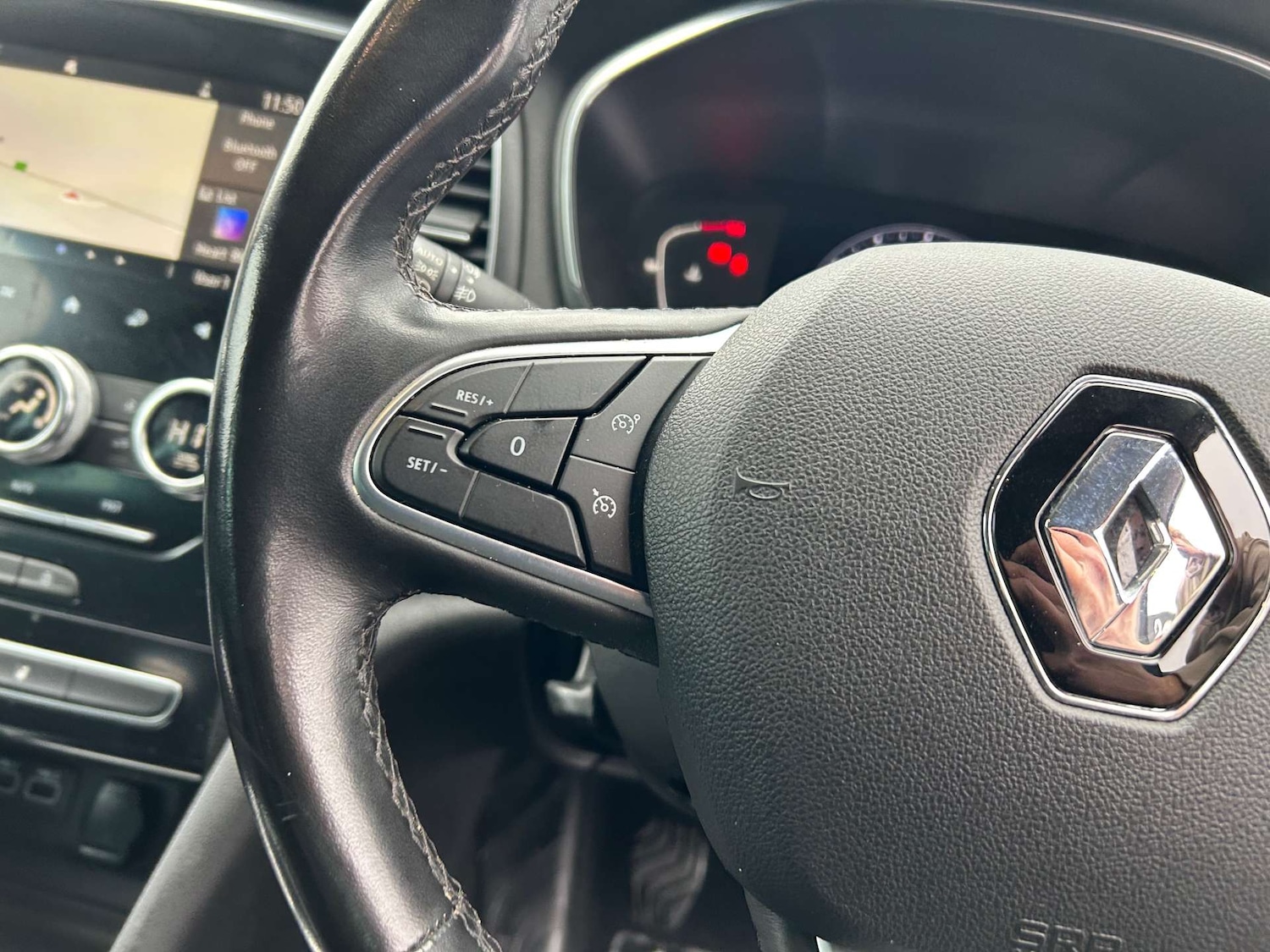 Used Renault Megane 2021 for sale - 76500626: Photo 52