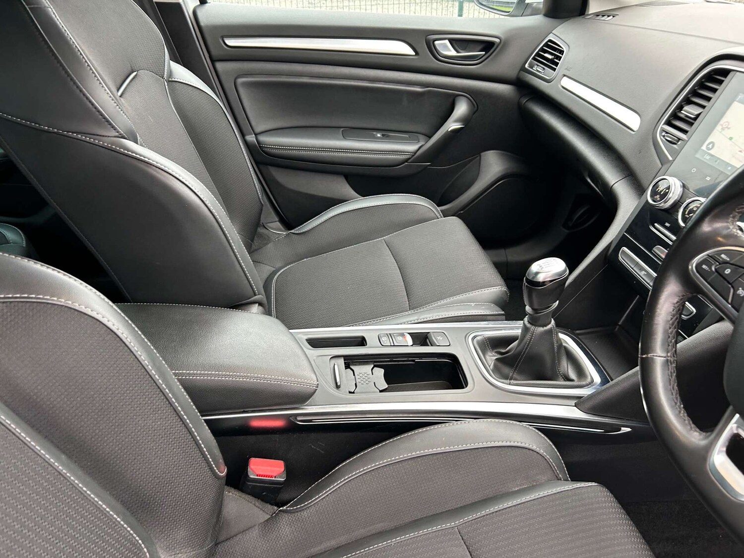 Used Renault Megane 2021 for sale - 76500626: Photo 54