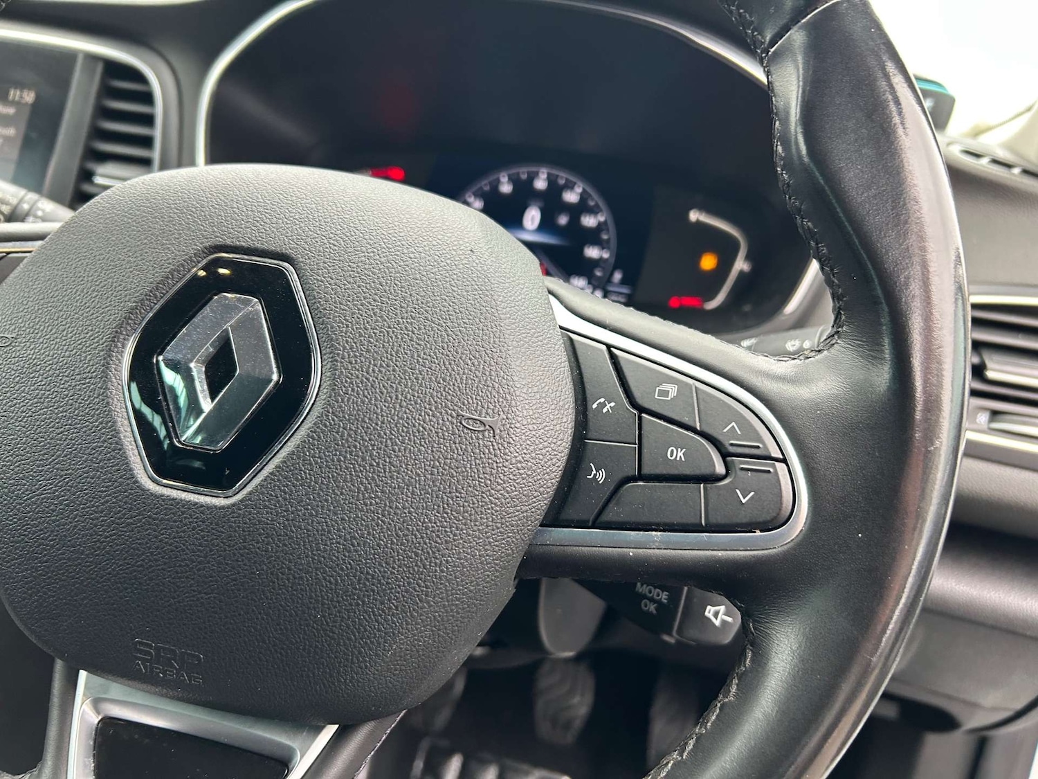 Used Renault Megane 2021 for sale - 76500626: Photo 60