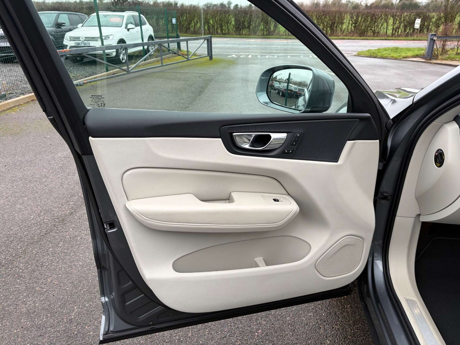 Used Volvo XC60 2020 for sale - 77720558: Photo 14