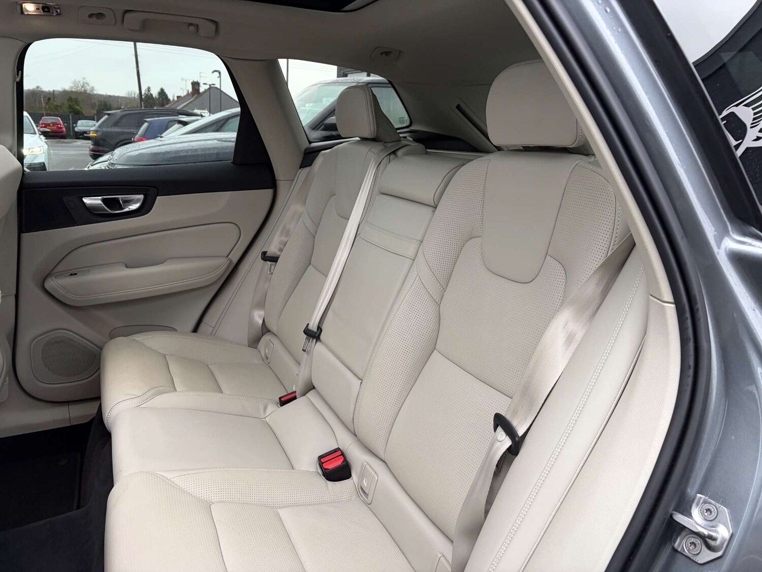 Used Volvo XC60 2020 for sale - 77720558: Photo 24