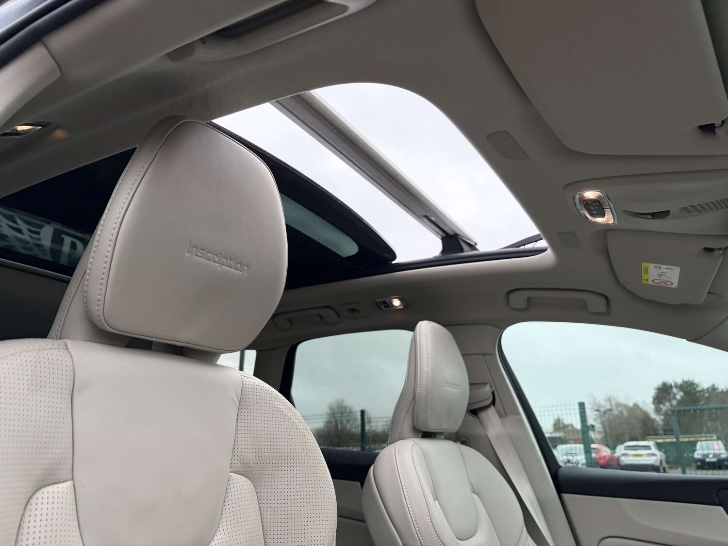 Used Volvo XC60 2020 for sale - 77720558: Photo 43