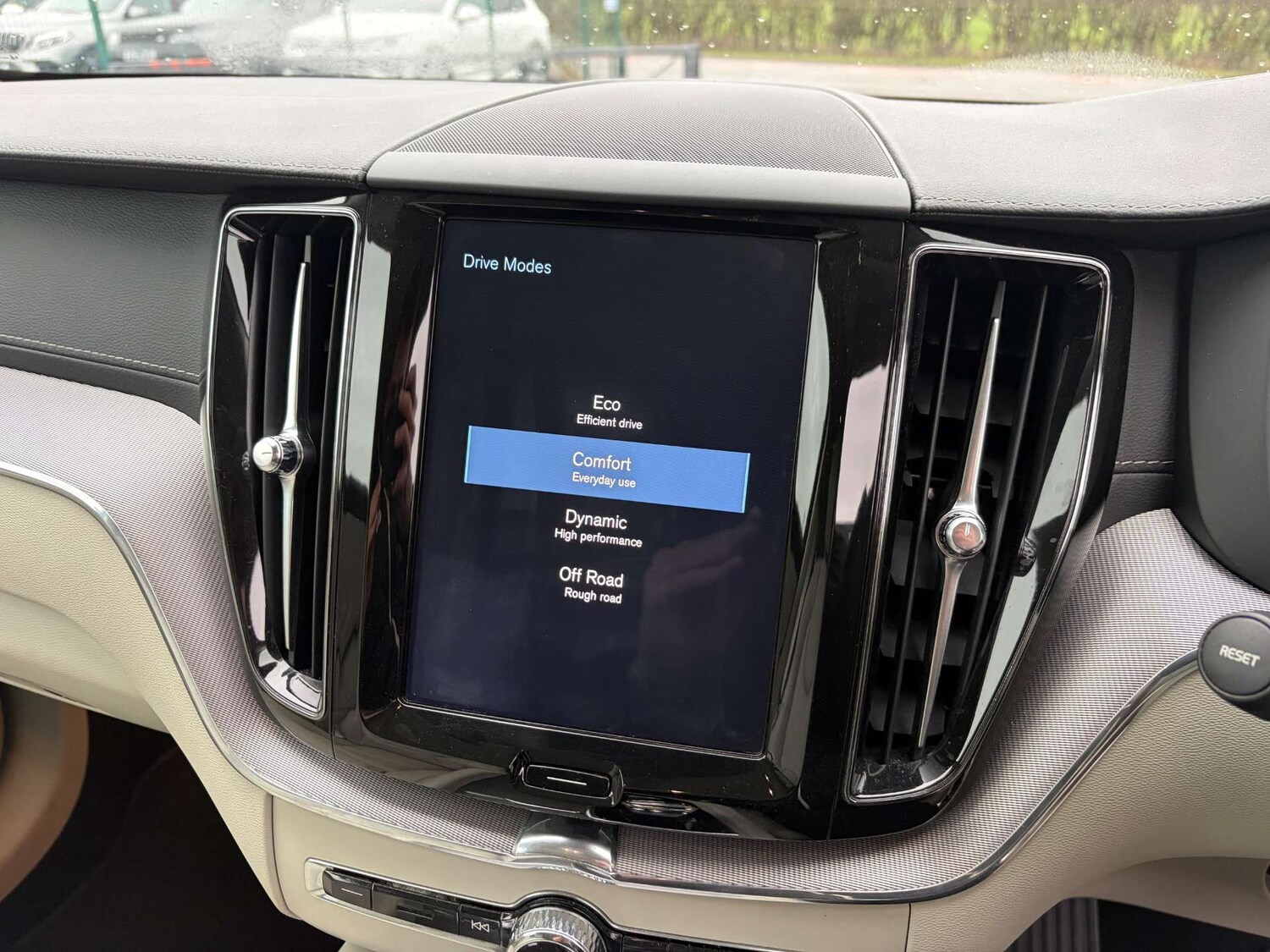 Used Volvo XC60 2020 for sale - 77720558: Photo 67