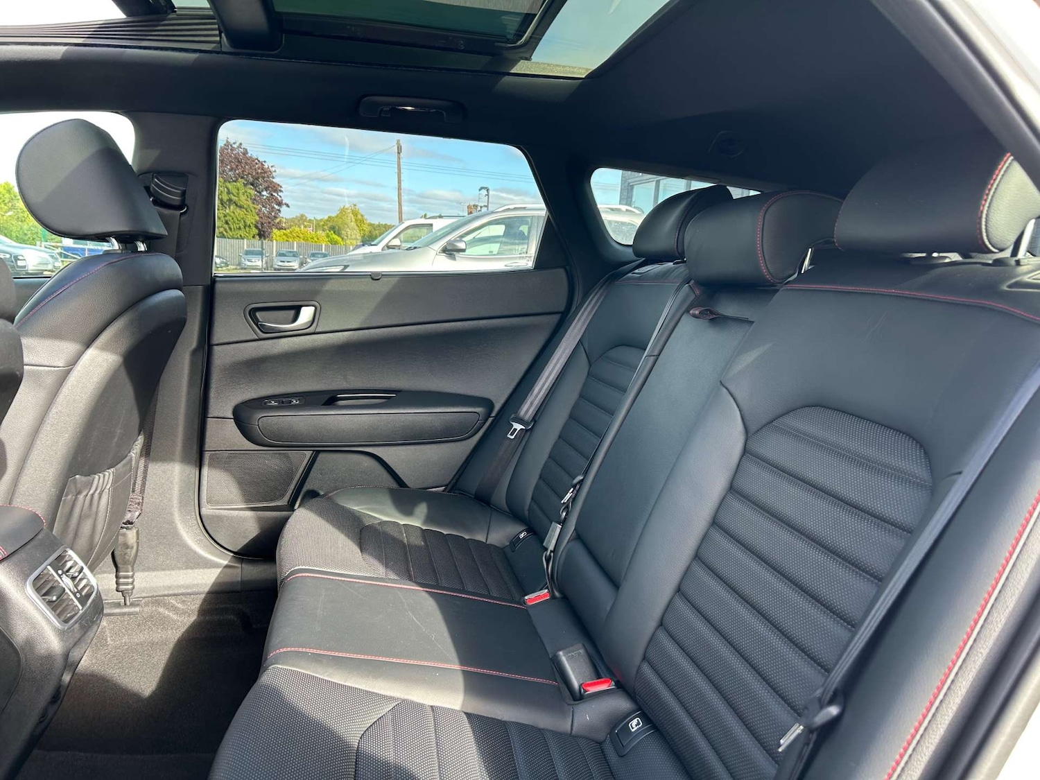 Used Kia Optima 2018 for sale - 76698026: Photo 32