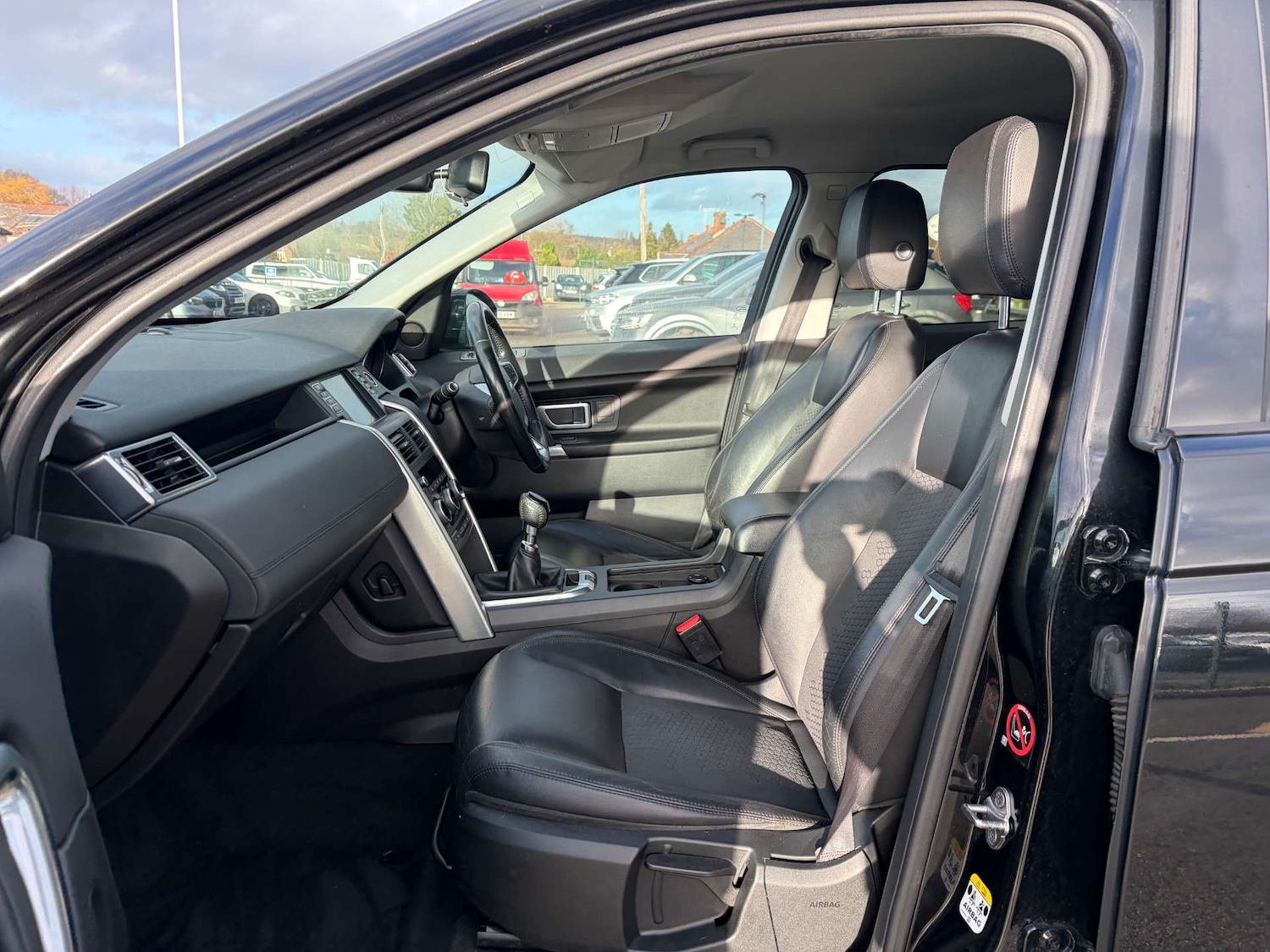 Used Land Rover Discovery Sport 2016 for sale - 76896320: Photo 14