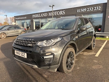 Used Land Rover Discovery Sport 2016 for sale - 76896320: Photo