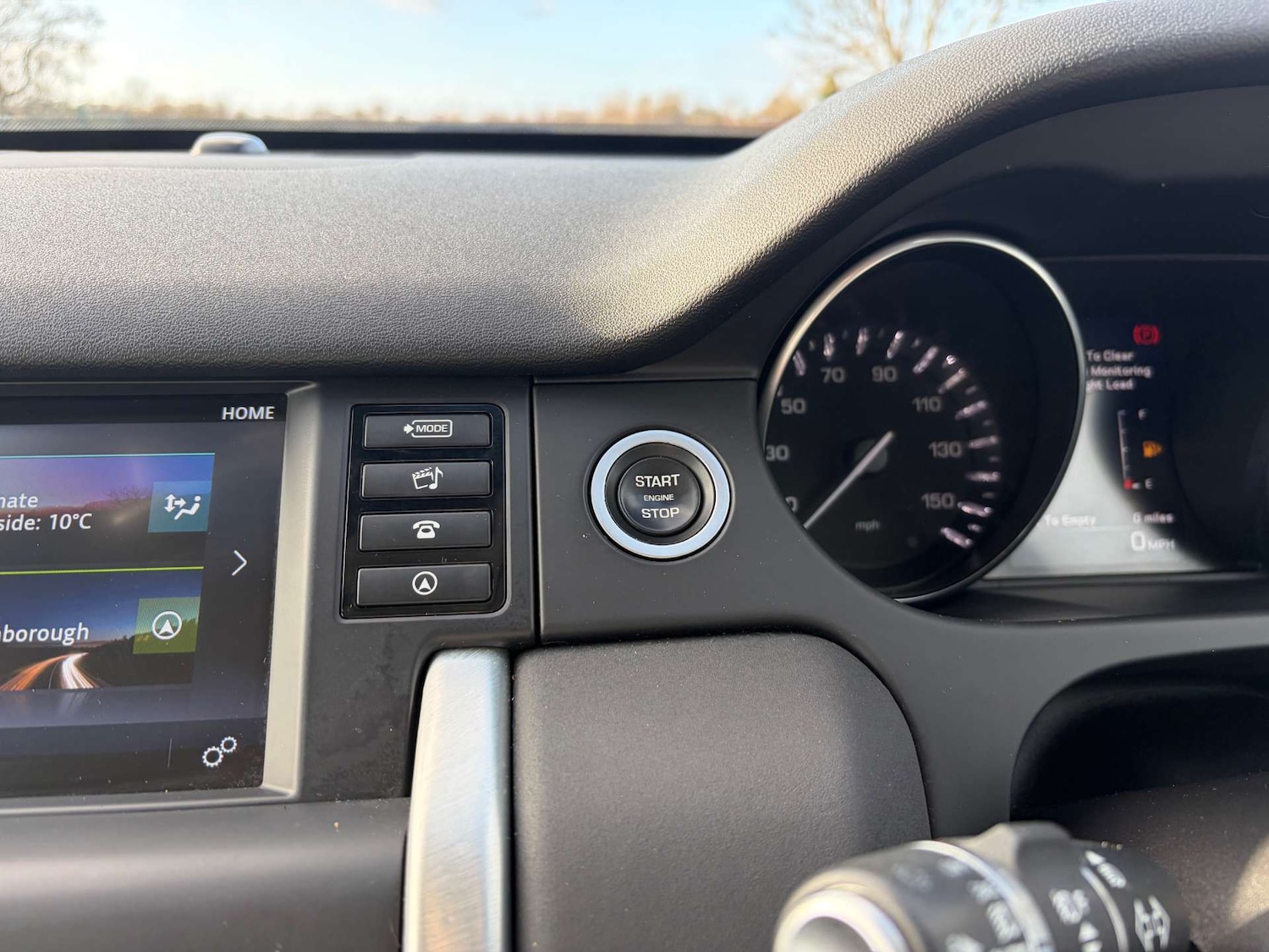 Used Land Rover Discovery Sport 2016 for sale - 76896320: Photo 53