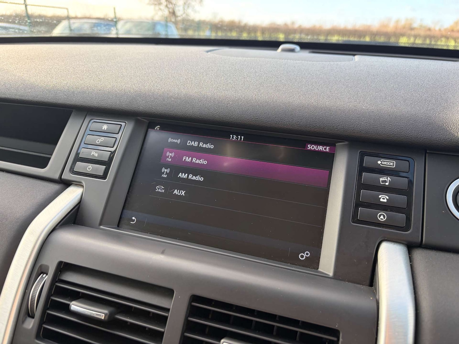 Used Land Rover Discovery Sport 2016 for sale - 76896320: Photo 59