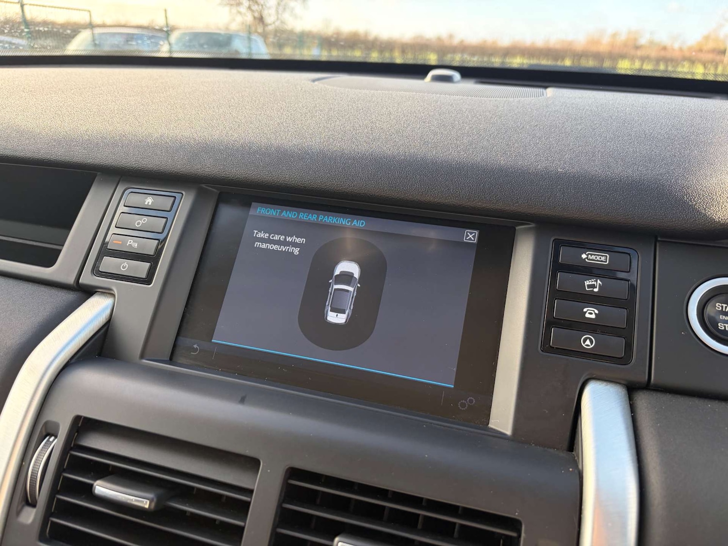 Used Land Rover Discovery Sport 2016 for sale - 76896320: Photo 62