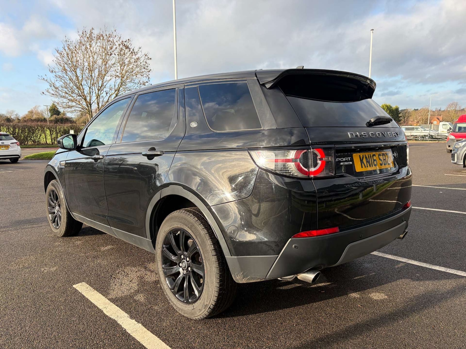Used Land Rover Discovery Sport 2016 for sale - 76896320: Photo 8