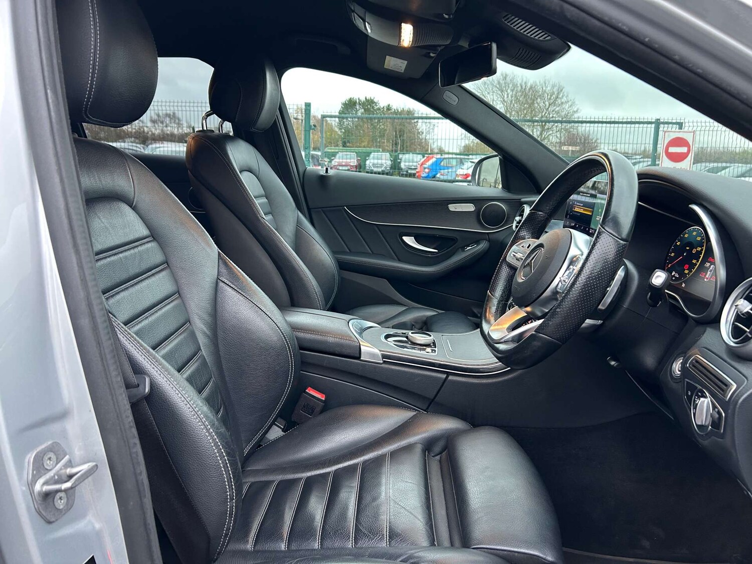 Used Mercedes-Benz C Class 2021 for sale - 77088687: Photo 39