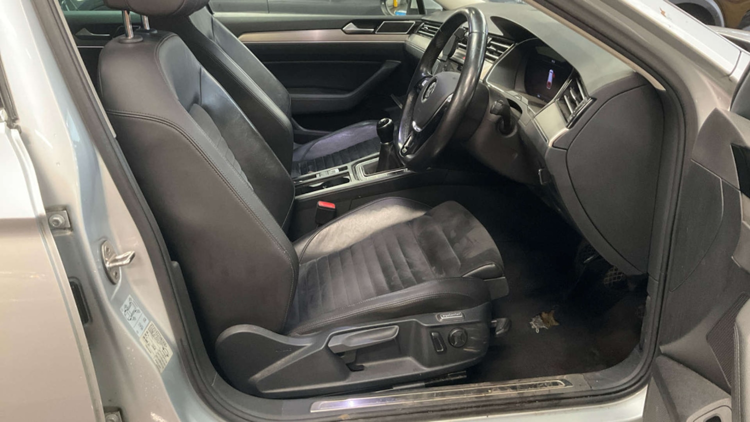 Used Volkswagen Passat 2017 for sale - 77313764: Photo 10