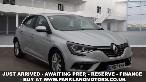 Used Renault Megane 2017 for sale - 76223011: Photo 1