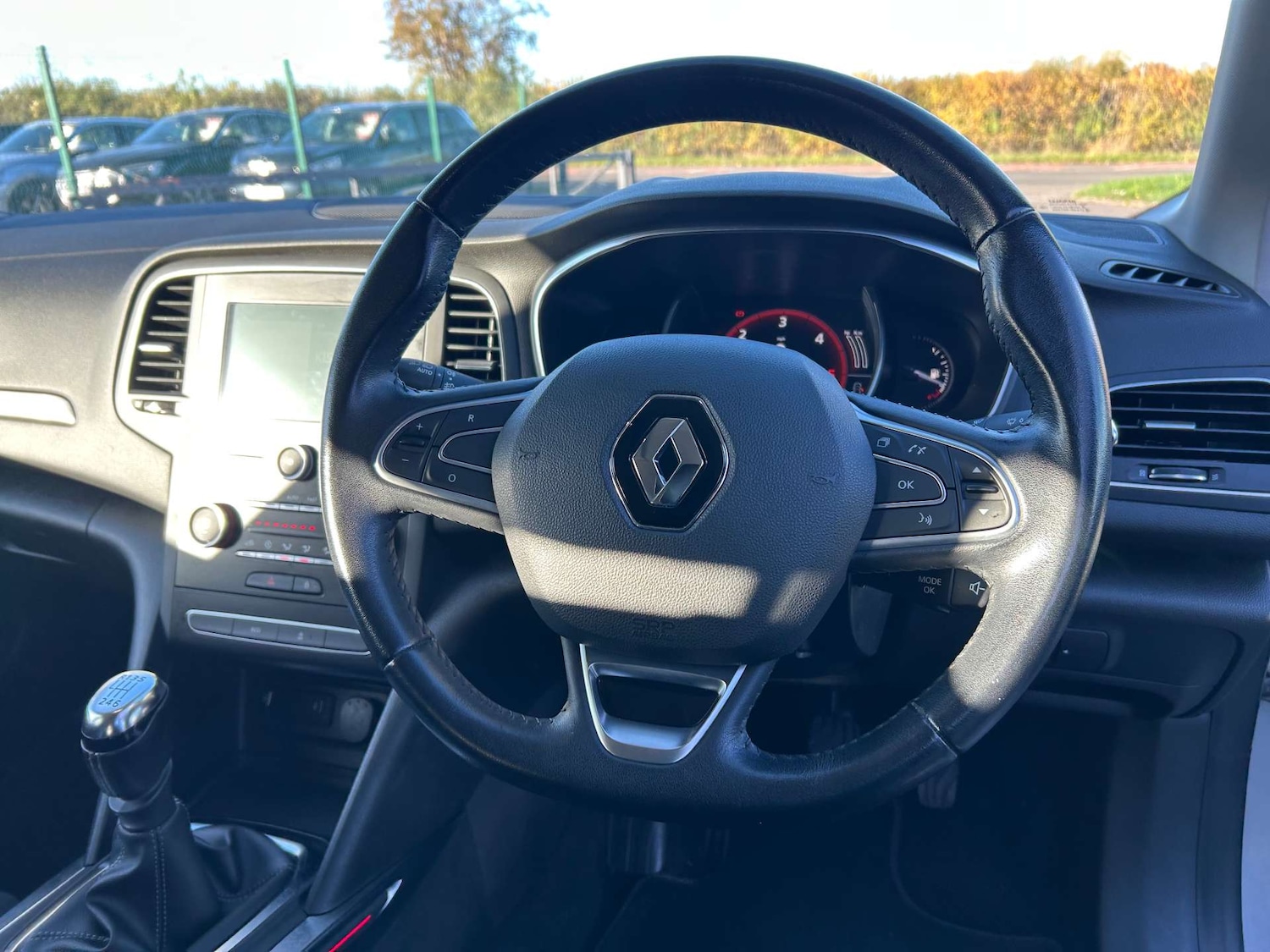 Used Renault Megane 2017 for sale - 76223011: Photo 24